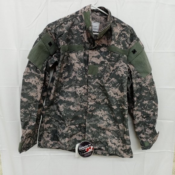 Defender M Military Camo Utility Jacket NEW NWT Men's size Small - Picture 2 of 13